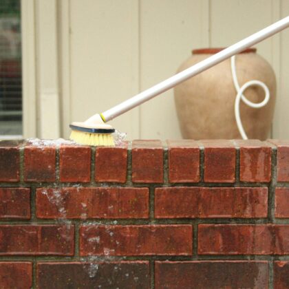 Tele-Wash® Water-Fed System